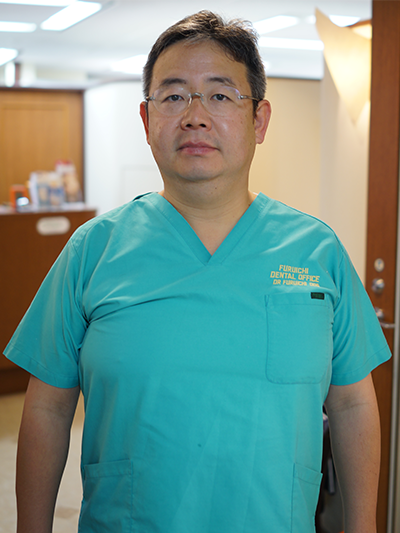 古市 彰吾院長